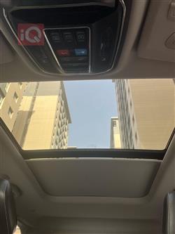 جیپ گراند شیرۆکی